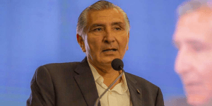 Denuncia Adán Augusto usurpación en trámites del CURP