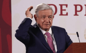 AMLO niega que el ISSSTE otorgue contratos a empresas fantasmas