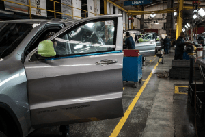 Blindaje “pirata” nuevo lastre para la industria, alerta AMBA