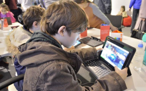 La Tecnología es un gran impulsor para la inclusión social: Kosmos