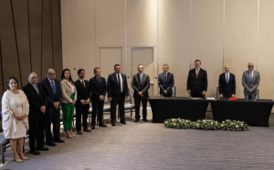 Gobierno de Venezuela y oposición acuerdan atender crisis humanitaria