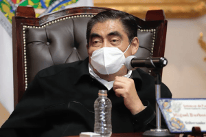 Fallece el gobernador de Puebla, Miguel Barbosa