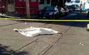 Matan a una mujer durante un asalto en Neza