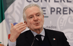 Reglamentar el artículo 33 es una necesidad: Creel