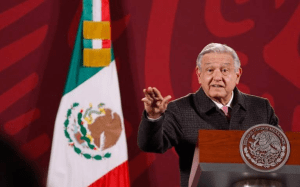 Asegura AMLO la compra de los terrenos de la zona arqueológica de Uxmal para crear un nuevo parque