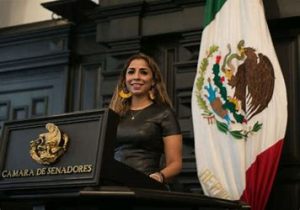 Vacaciones dignas de 12 días en 2023 para trabajadores quintanarroenses , aprueba Senadora Marybel V.