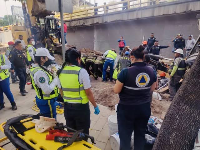 Derrumbe en obra deja un muerto y dos lesionados en Avenida Río San ...