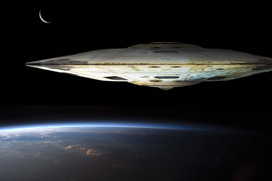 El Pentágono anuncia que hay una nave nodriza extraterrestre cerca de la Tierra