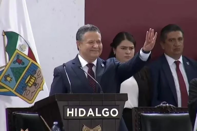 Menchaca oculta parte de sus declaraciones patrimoniales y no lo revela