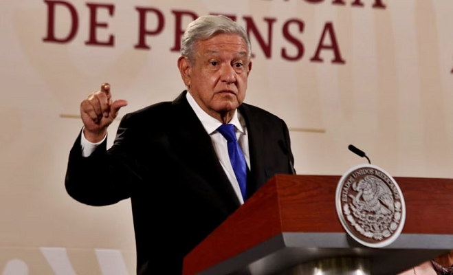 Tras la suspensión del Plan B por la SCJN, AMLO se lanza contra el máximo tribunal