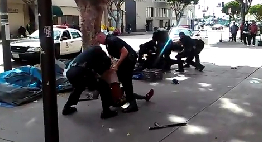 Ejecutan a sujeto de 20 balazos en Ecatepec