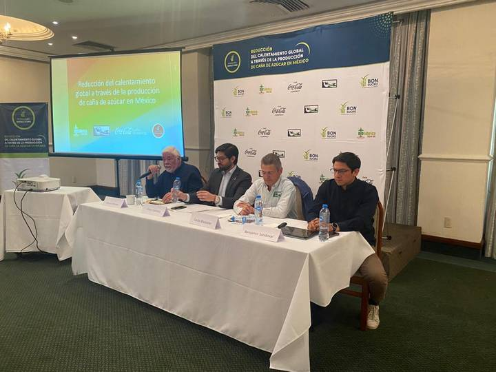 IP y productores crean alianza estratégica para combatir el calentamiento global por producción de caña de az úcar