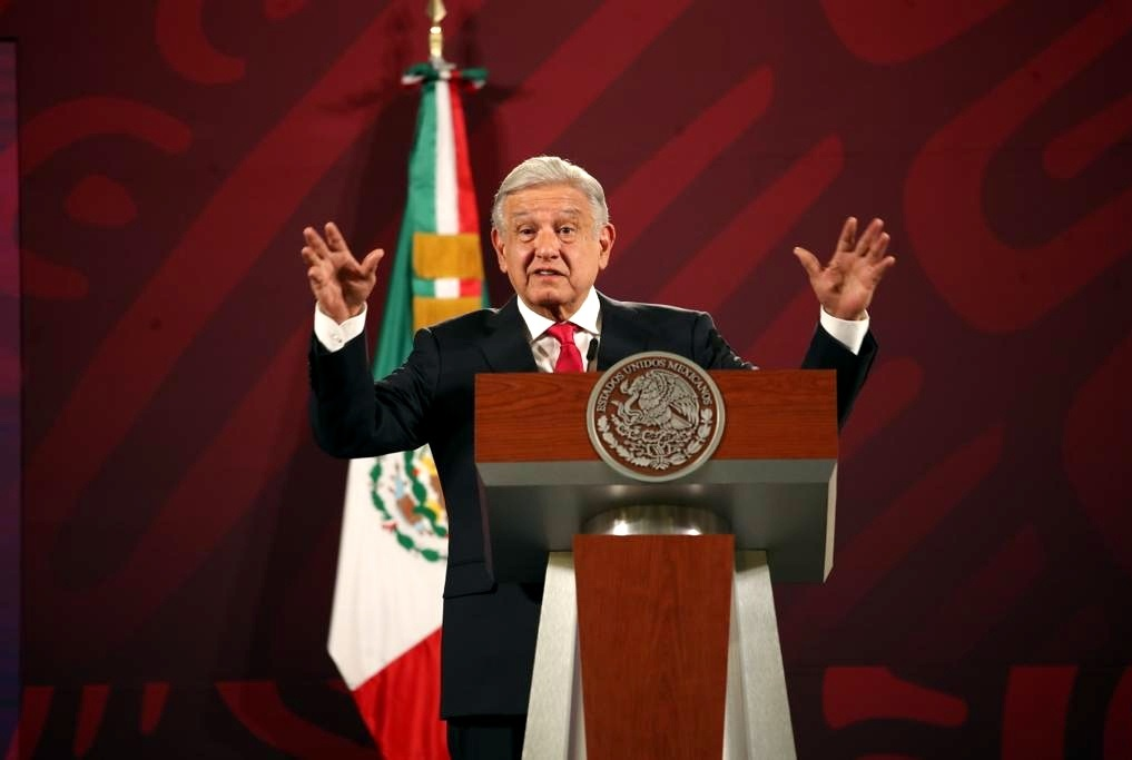 Estoy a favor de que los relevos del INE se hagan por medio de sorteos: AMLO