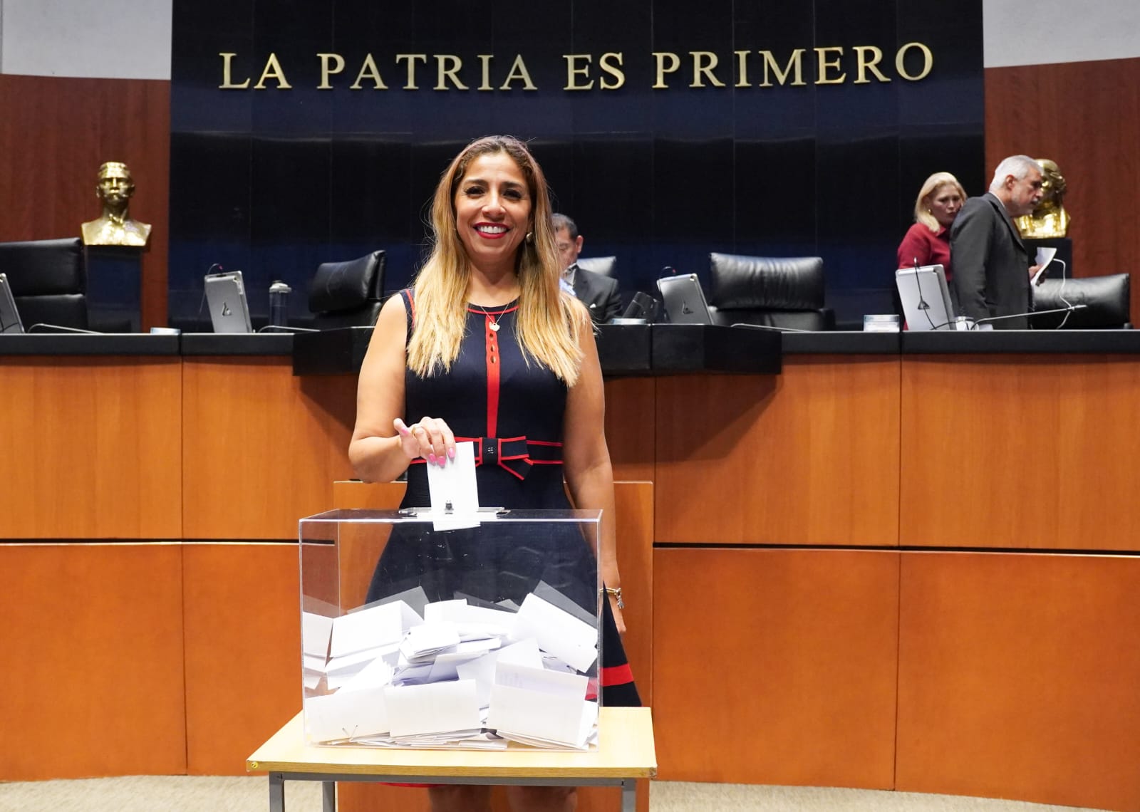 Respalda Marybel Villegas al presidente AMLO y Reformas que impulsan al Tren Maya
