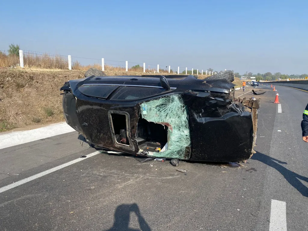 Ocurre Accidente de Tránsito en Circuito Exterior Mexiquense