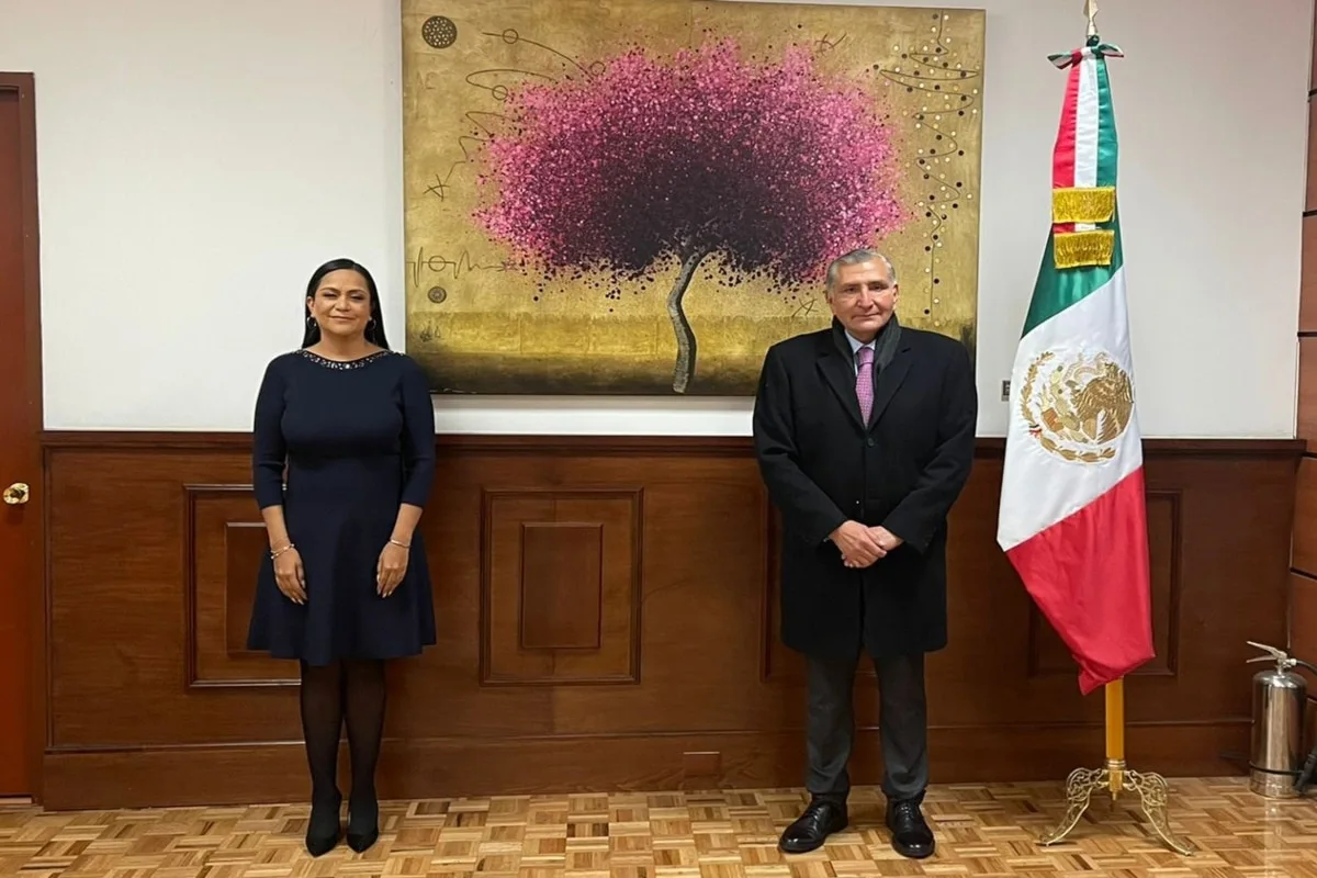 La Barriada/Martín Aguilar/Y lo que faltaba, una corcholata más