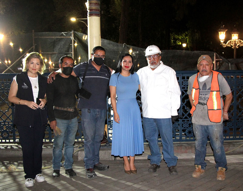 Luego de cinco años de abandono quedo reinstalado barandal del Kiosko Morisco en la Alameda de Santa María La  Ribera: Sandra Cuevas