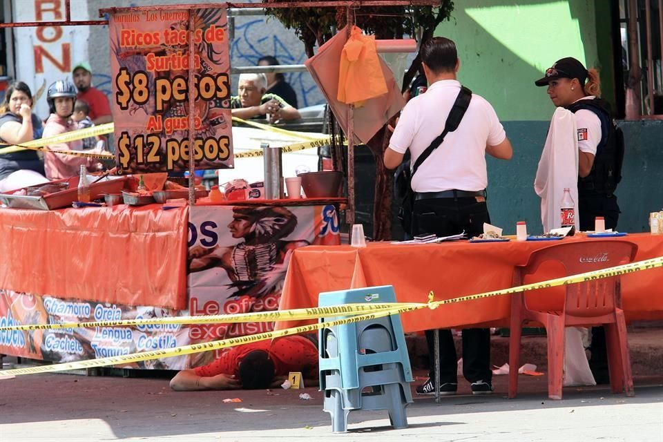 Ejecutan a comerciante en Neza