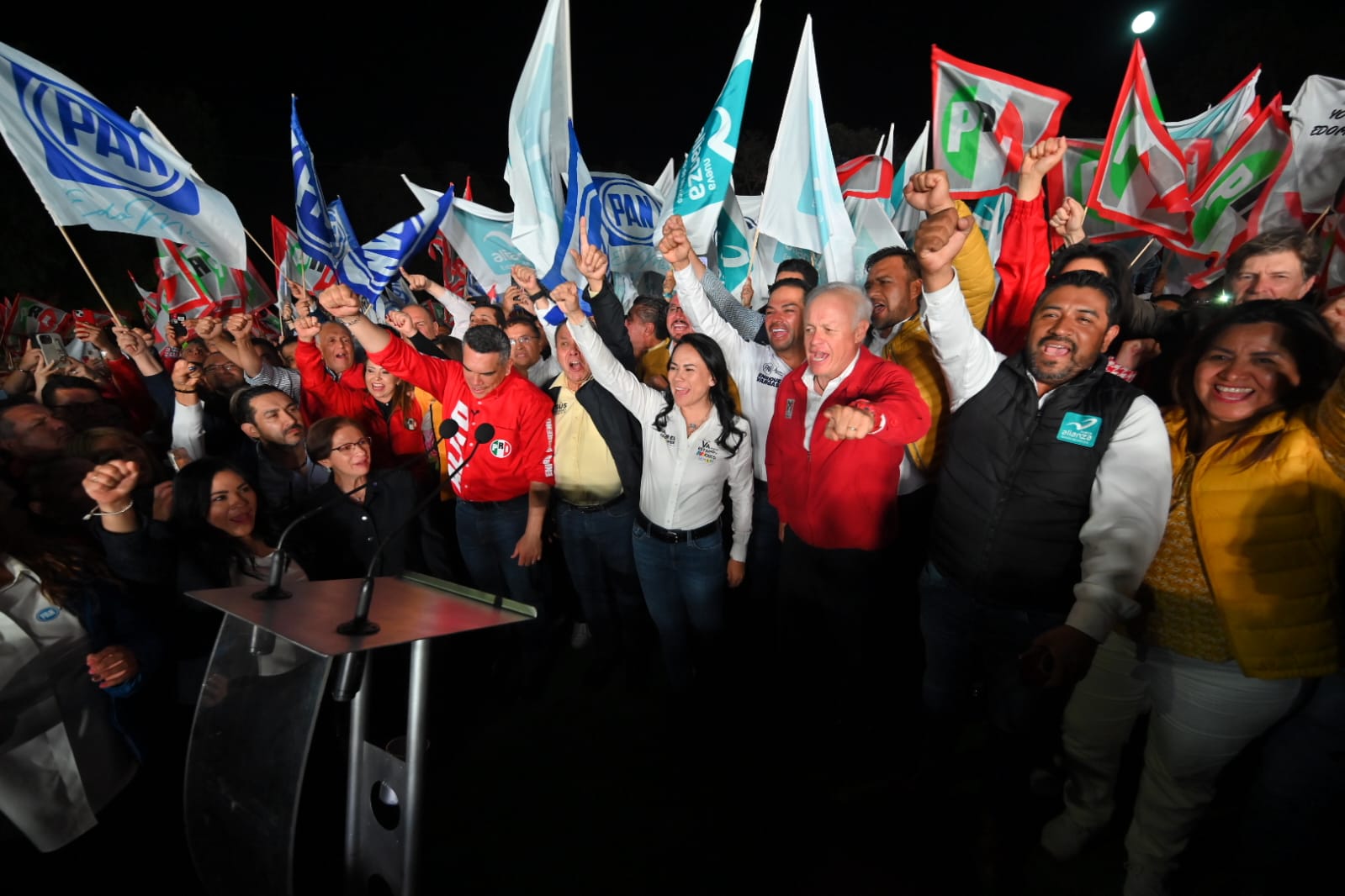 «Vamos juntos, firmes y dignos hasta la victoria”,afirma Alejandra Del Moral en el arranque de su campaña por  el Edoméx