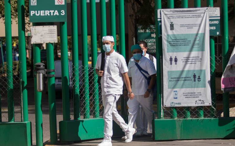 IMSS despide a empleado por mantener relaciones sexuales durante videoconferencia