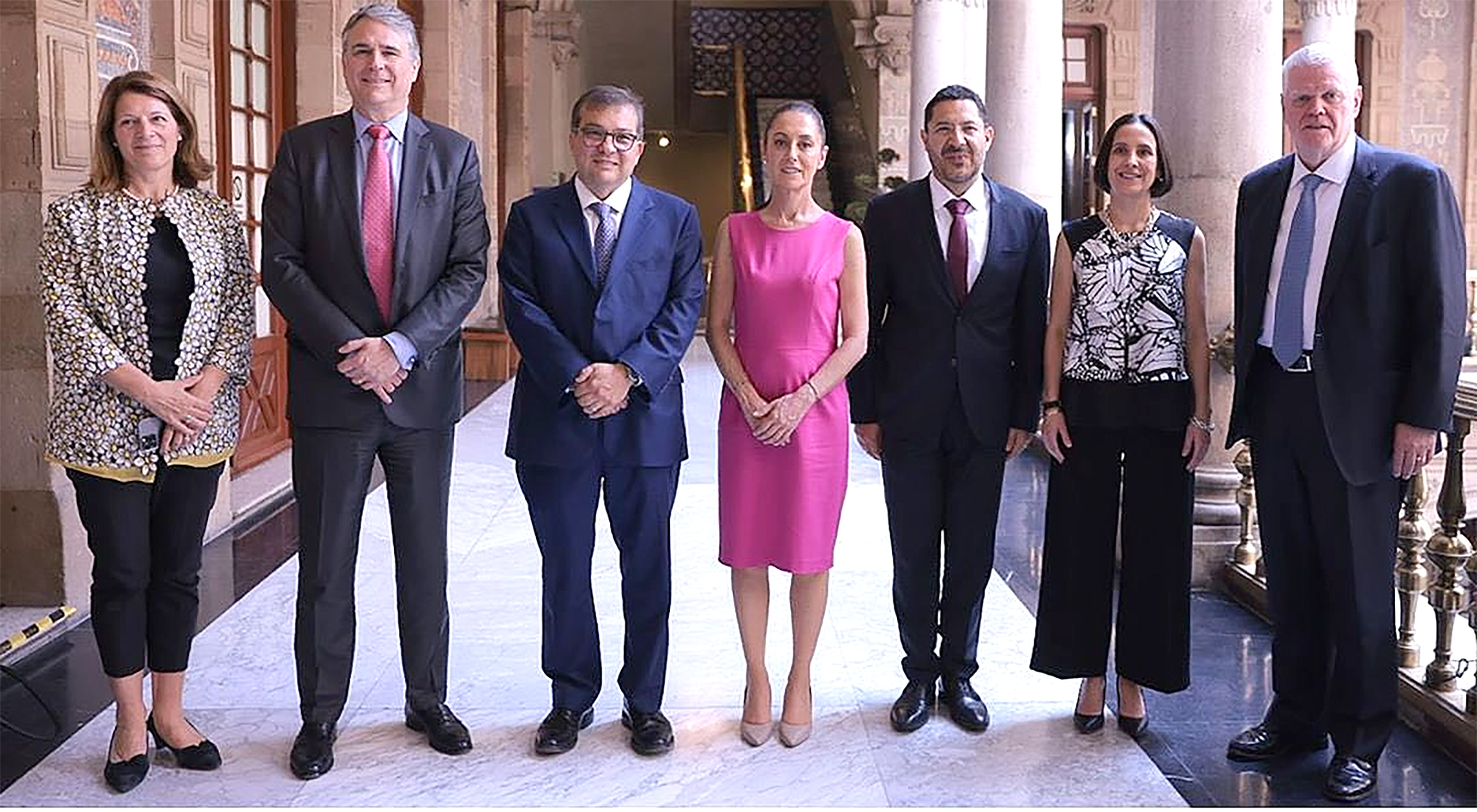 Uff la política/ Rodolfo Mendoza/ Sheinbaum la corcholata favorita