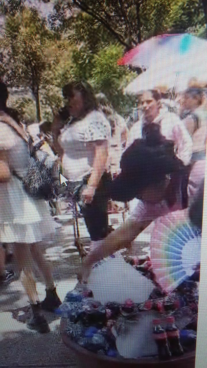 Cobran Derecho de Piso en la Cuauhtémoc CDMX a Vendedores que Ofrecían sus Productos en la Marcha Gay