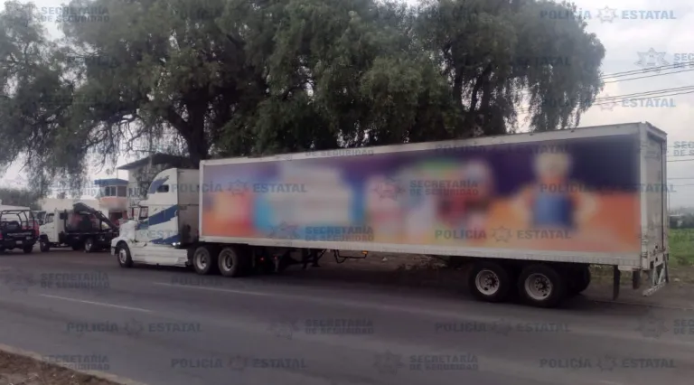 Recuperan Tractocamión con Reporte de Robo, Efectivos de la Secretaría de Seguridad