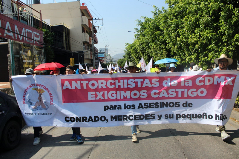 Homenaje a “mártires” y exigencia de justicia en Guerrero; el grito de seis mil antorchistas