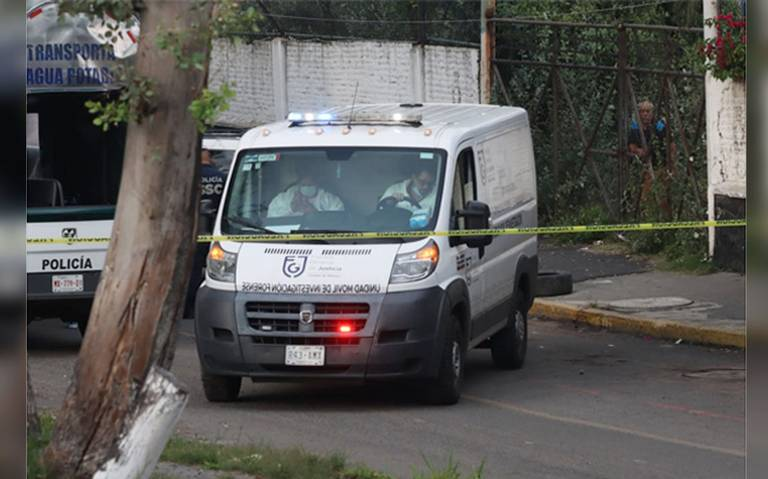 Localizan cadáver de una mujer con 20 balazos