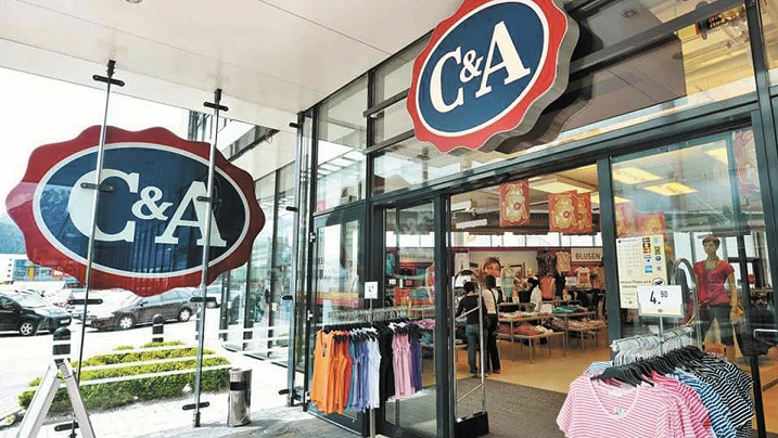 Cuidado con el Perro compra la cadena de tiendas de ropa C&A