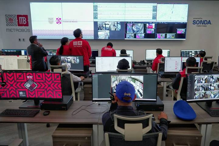 Tras 18 años de servicio, Metrobús inaugura su nuevo Centro de Control