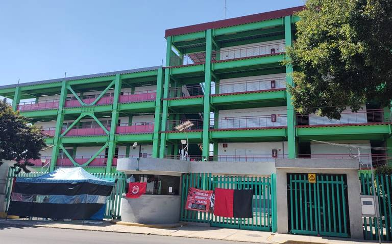 Sindicato del IEMS acepta propuesta del Gobierno de la CDMX y levanta paro
