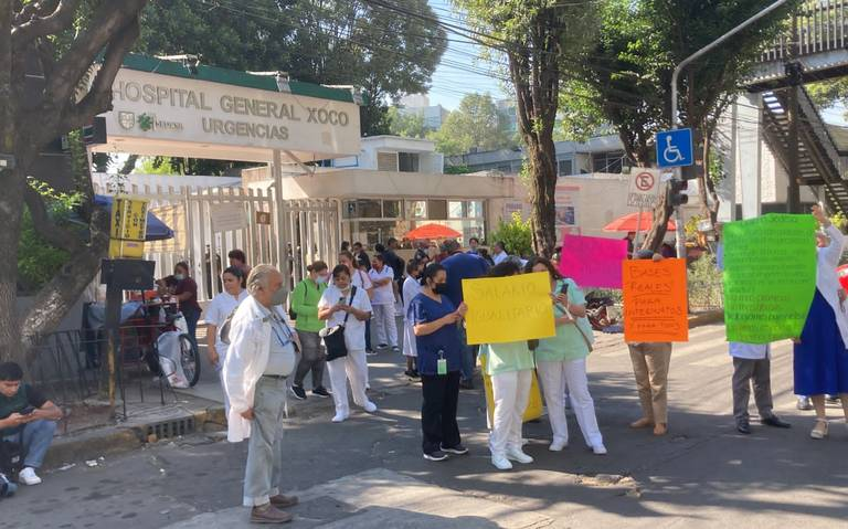 Realizan paro trabajadores del sector salud de la CDMX por el nuevo cambio a IMSS-Bienestar