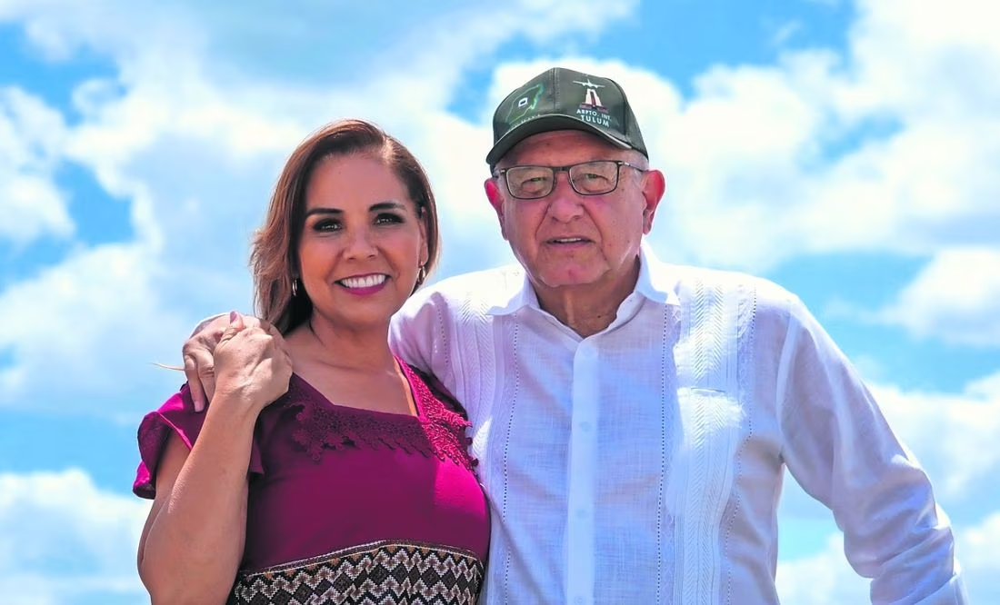 AMLO supervisa aeropuerto de Tulum