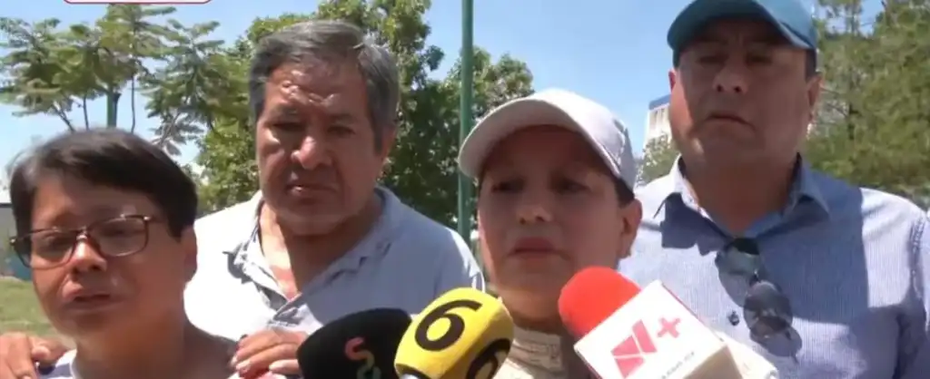 Que hijode Pareja Agresora de Maestra en Cuautitlán Izcalli en Edoméx, esta Incomunicado Denuncian Abuelos