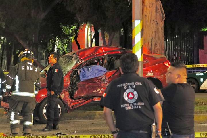 Fallece chofer de automóvil al ser atropellado por un tráiler en la GAM