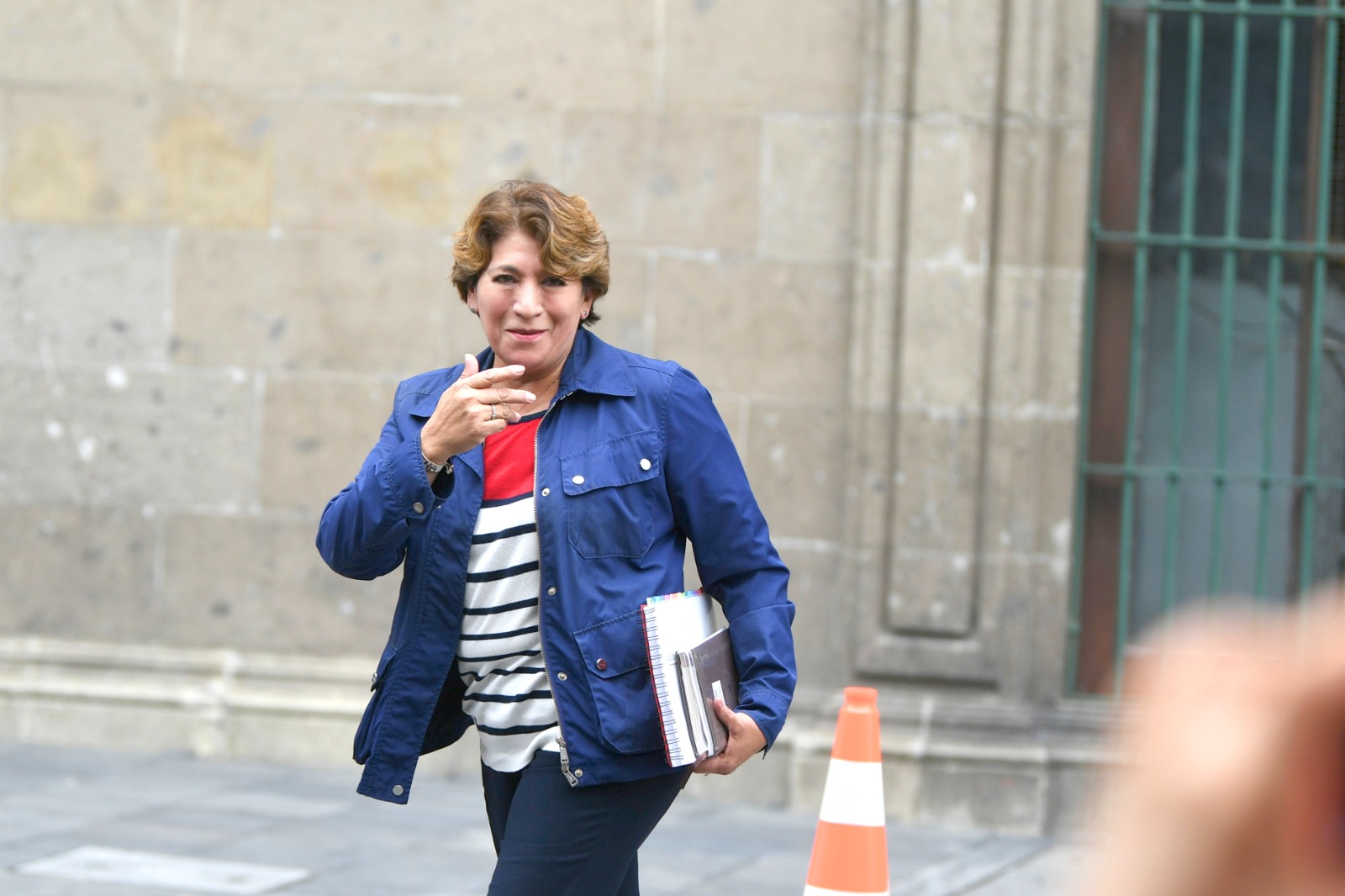 Visita Delfina Gómez Palacio Nacional para abordar “varios temas sobre el Estado de México”