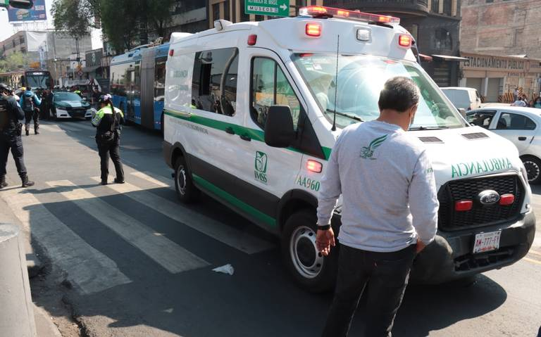 Sujeto que mato a su esposa y suegra muere rumbo al hospital