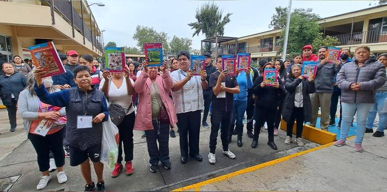 Los libros de texto gratuito se han vuelto un asunto ideológico y político: CNTE