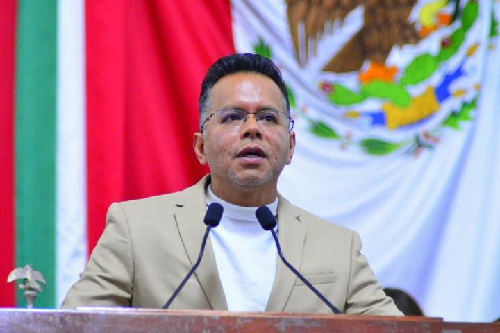 Congreso de la CDMX exige difundir el manejo de los derechos pensionarios en la red