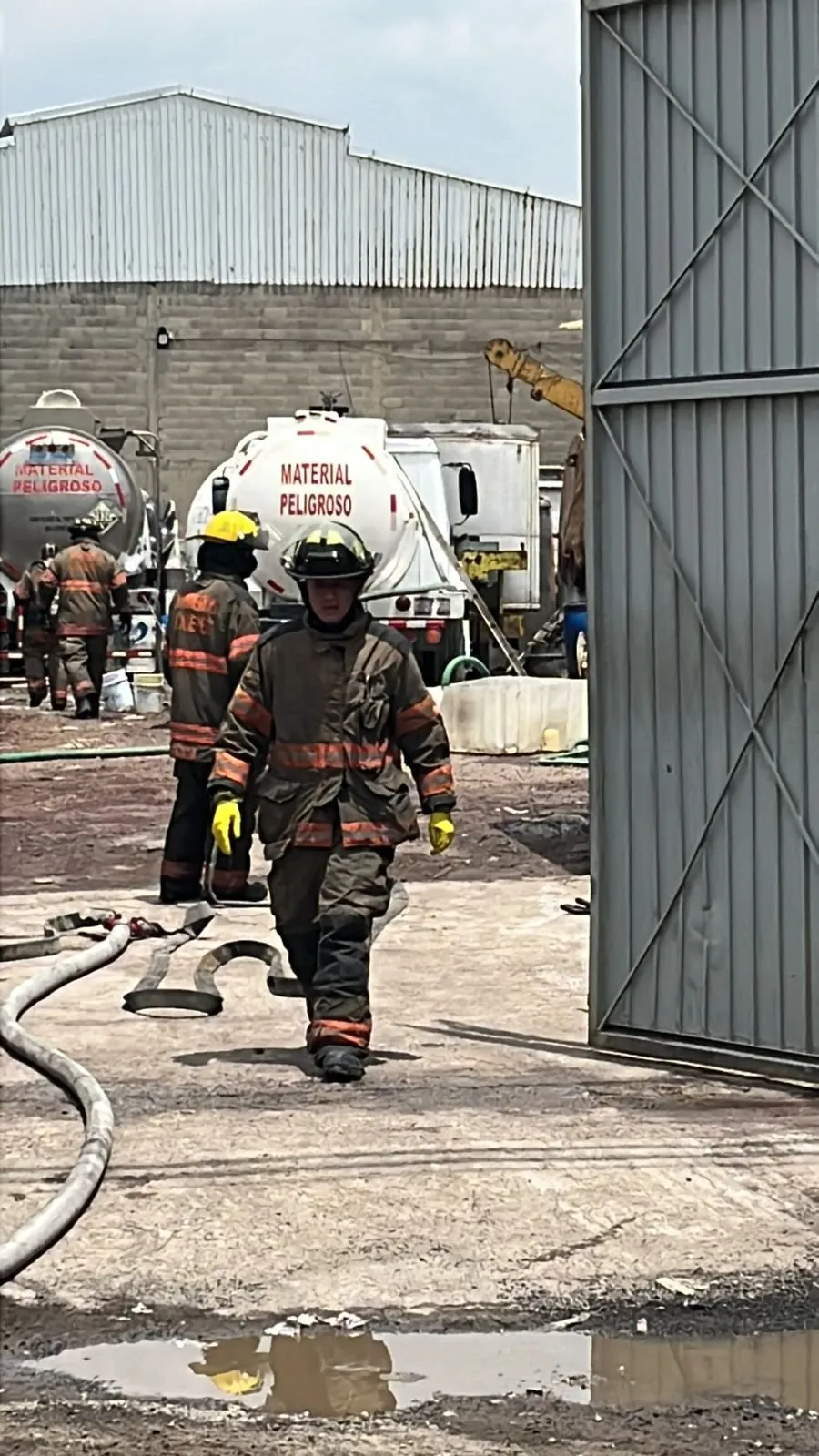Provocan Reacción Química Dentro de Empresa  ABEQUIA en Ecatepec Edoméx y se intoxican Trabajadores