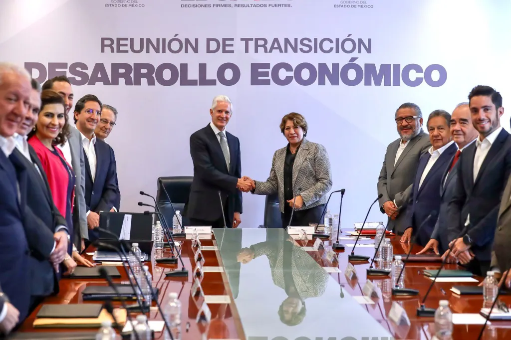 Revisa Delfina Gómez “Desarrollo Económico” del Estado de México en última reunión de transición