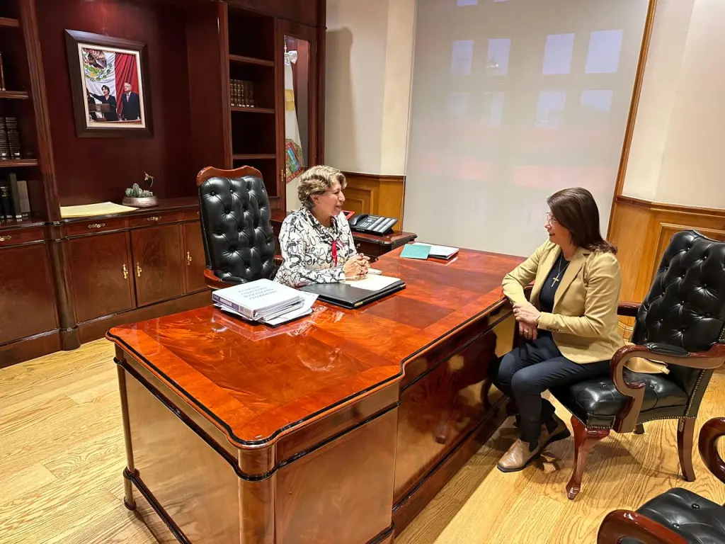 Alcaldesa de Tecámac en Edomèx Aborda Pendientes con la Gobernadora Delfina Gómez