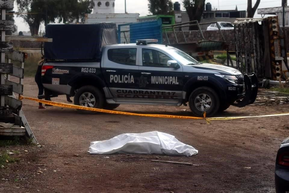 Se arma trifulca y balacera en El Calvario de Ecatepec con saldo de un muerto