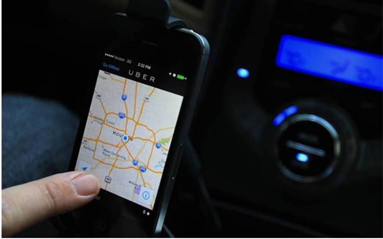 Conductores exigen que plataformas les expidan Constancia de Registro Vehicular