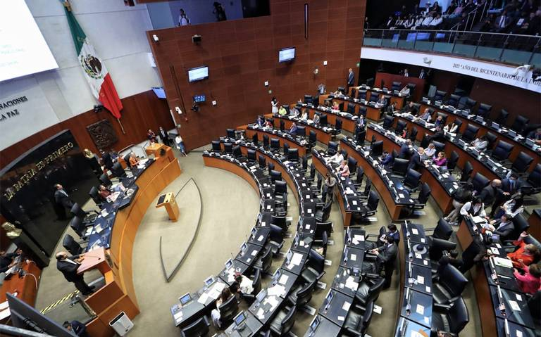 Senado pospone aprobación de la iniciativa para crear el CURP con fotografía