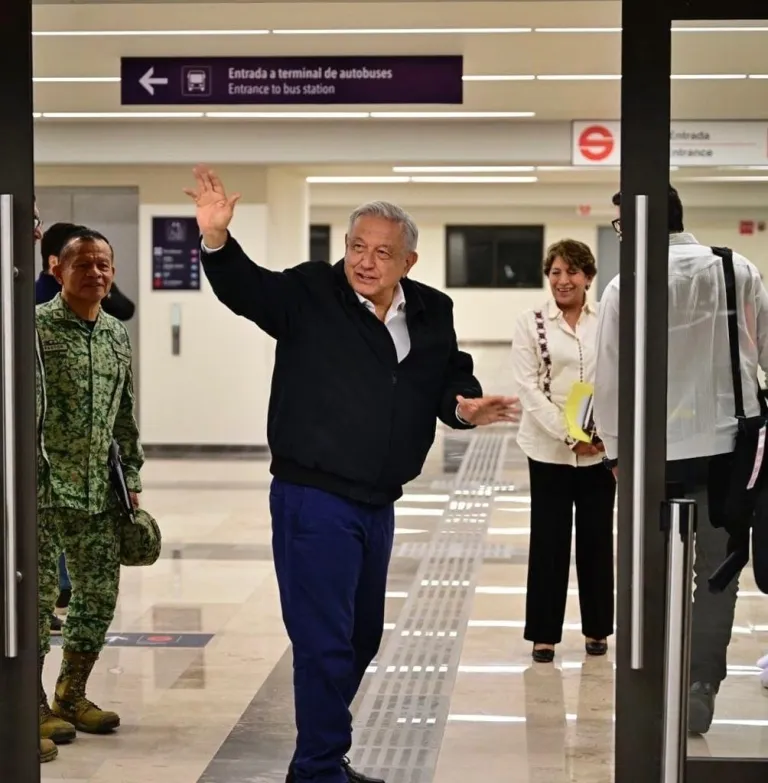 Aumento Anuncian de Pensión para Adultos mayores el Presidente López Obrador y la Gobernadora Delfina Gómez,  durante Gira en Edoméx