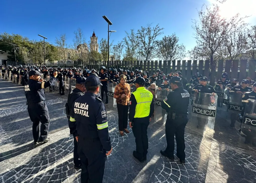 Realiza Gobernadora Delfina Gómez Pase de lista a Policía de Género que Brindará Seguridad a Colectivas en e l #28S