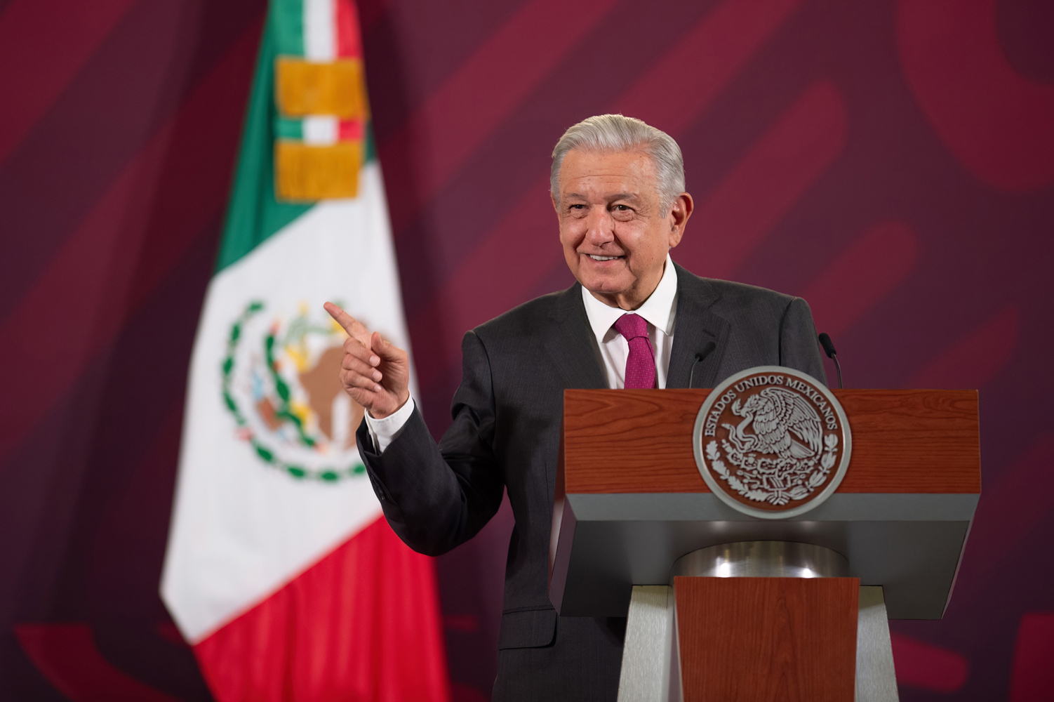 AMLO anuncia cumbre de presidentes de países migrantes en Palenque, Chiapas, el 22 de octubre