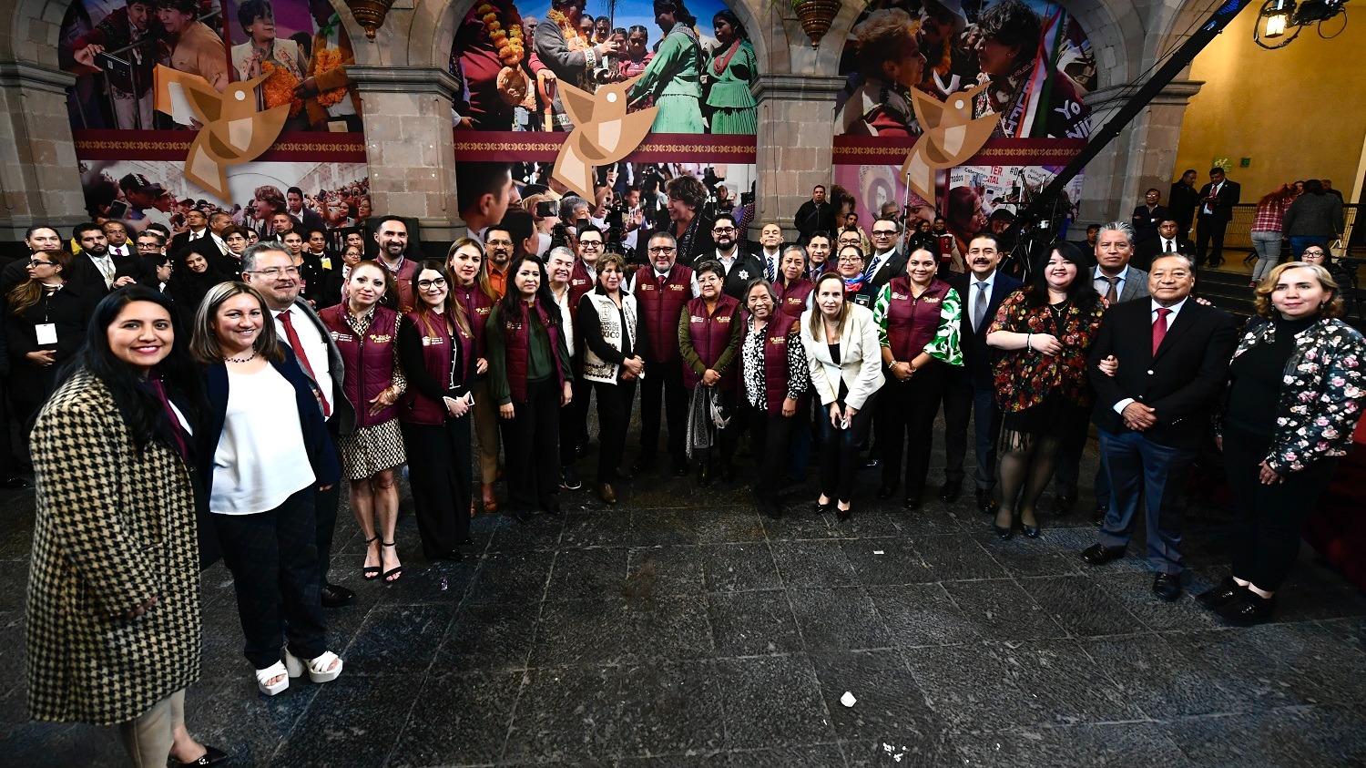 La Gobernadora del Edoméx, Delfina Gómez con jornada maratónica muestra “El Poder de Servir” a más de mi l Mexiquenses en la primera Audiencia Ciudadana